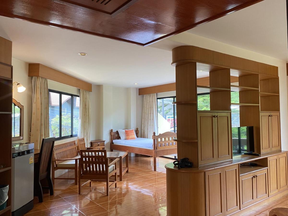 Phuket Kata View Guest House מראה חיצוני תמונה