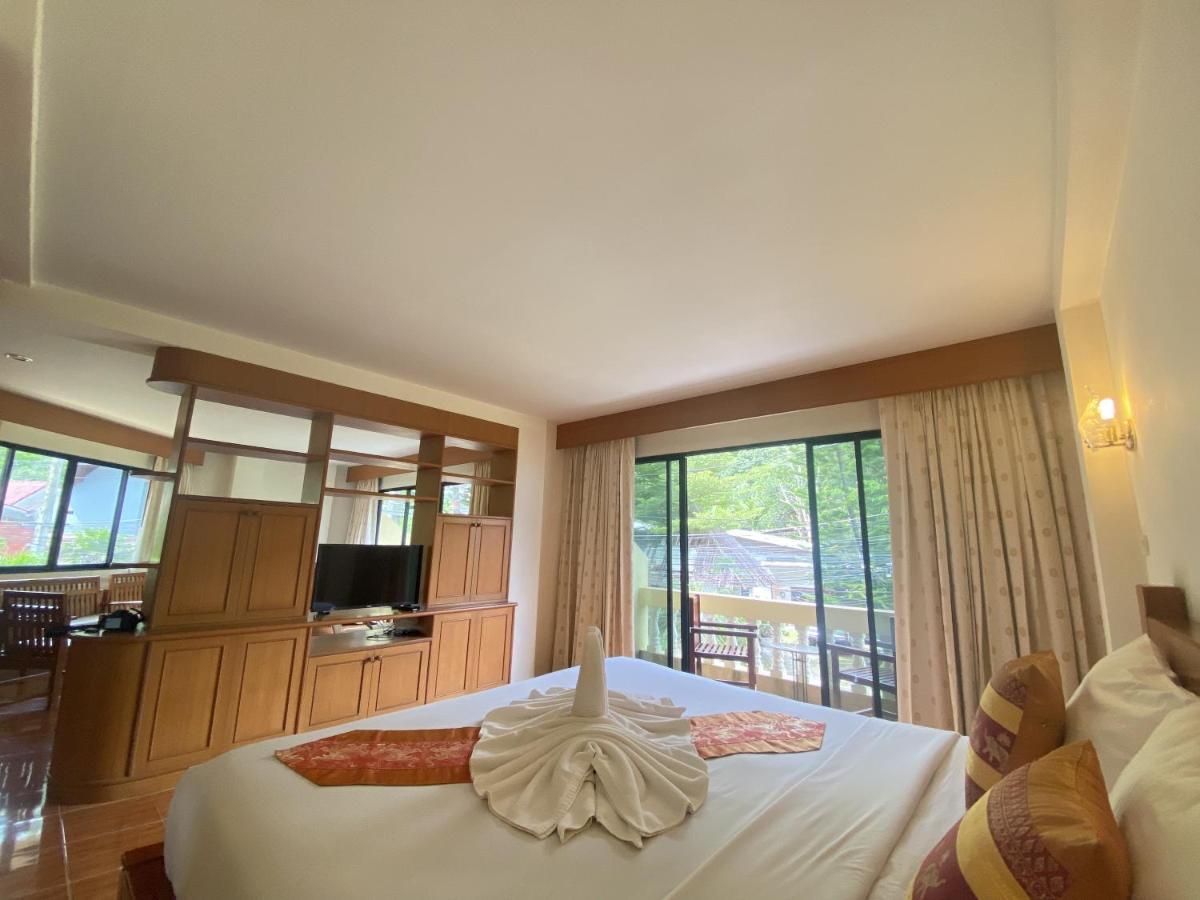 Phuket Kata View Guest House מראה חיצוני תמונה