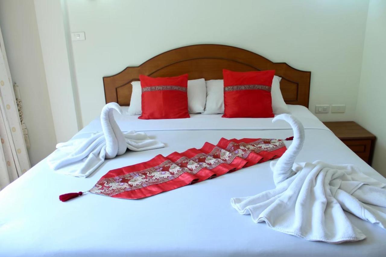 Phuket Kata View Guest House מראה חיצוני תמונה